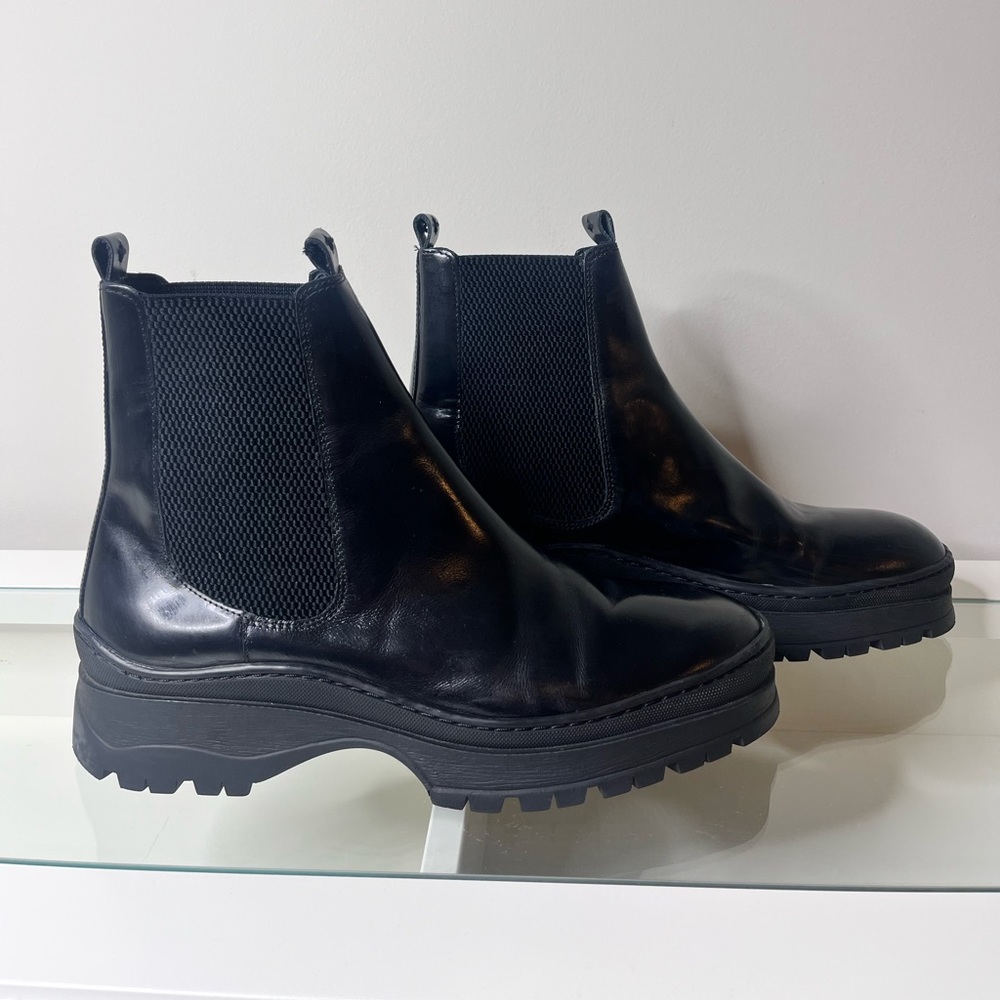 Hudson Shoes Nayim Black Hi Shine Leather CHelsea Boots / Size 43